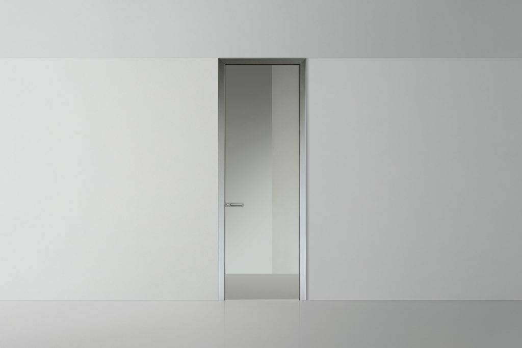 Scharnierdeur met aluminium kader uit de Rimadesio Link collectie
