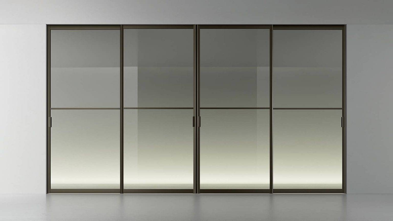 glazen schuifdeuren met grijs transparant glas en vlakken