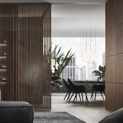 hoekopstelling schuideuren japanse look met verticale houten profielen