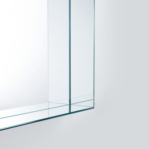 Mirror-mirror-Italiaanse-luxe-design-spiegel-Glas-italia-maatwerk-moderne-rechthoekige