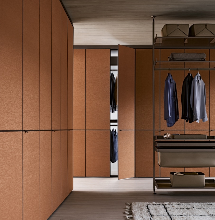 Strakke_lijnen_en_minimalistisch_ontwerp_van_het_Rimadesio_Cover_kasten_systeem,_een_luxe_toevoeging_aan_elk_interieur,_beschikbaar_bij_Noctum_Rimadesio_Technische_Projectstudio_Rotterdam