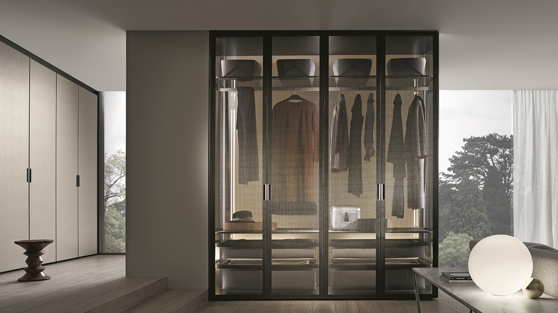 Modulair Cover kasten systeem van Rimadesio met glazen en aluminium afwerking, perfect voor moderne interieurs, beschikbaar bij Noctum Rimadesio Technische Projectstudio Rotterdam.