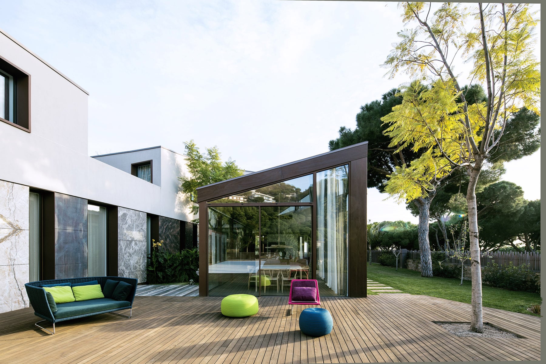 Outdoor vloeren Slide Tortora decking in harmonie met interieur – Noctum