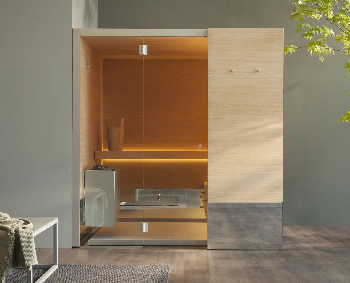 EFFE Aladdin sauna als architectonisch volume met hout en glas toegepast in het interieur