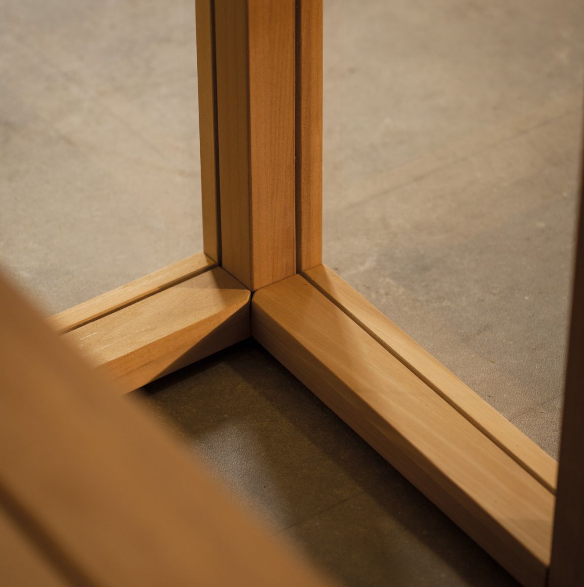 Effegibi Kanso sauna op maat hout detail met zichtbare hoekverbinding en constructie