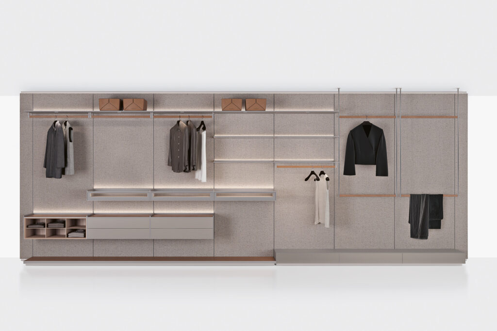 Rimadesio Hedon modulair garderobesysteem als open walk-in closet met aluminium structuur en maatwerk indeling